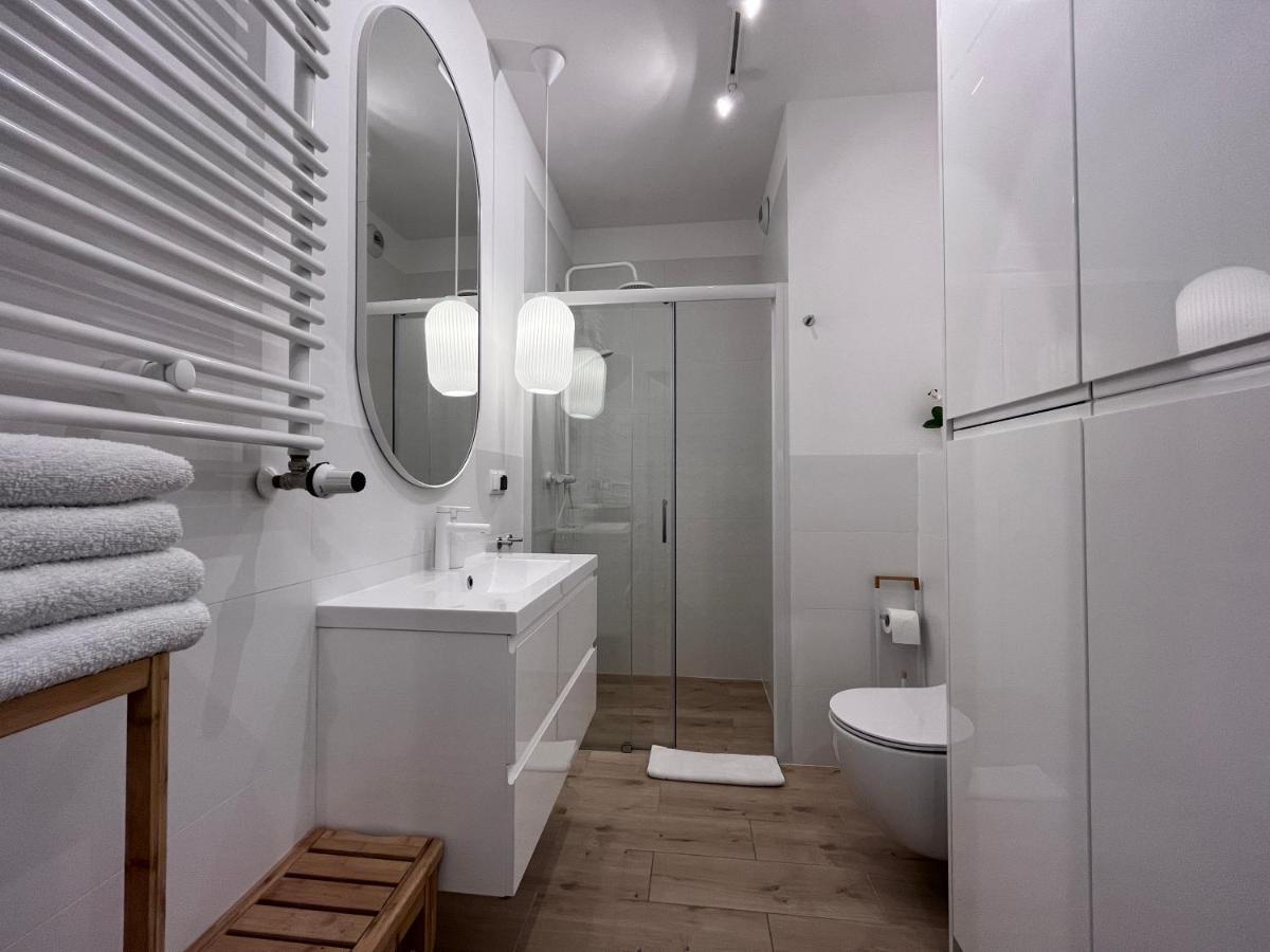 Apartamenty-Wroc Ksiecia Witolda By The River Wrocław Extérieur photo